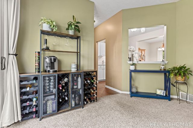 5892 Powderhorn Court Sw, City Of Wyoming, MI 49418