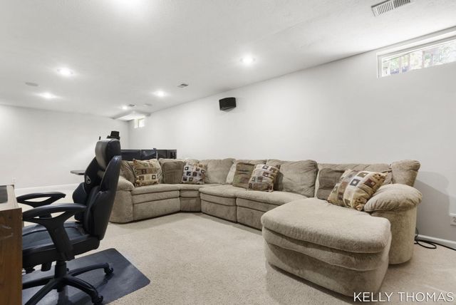 5892 Powderhorn Court Sw, City Of Wyoming, MI 49418