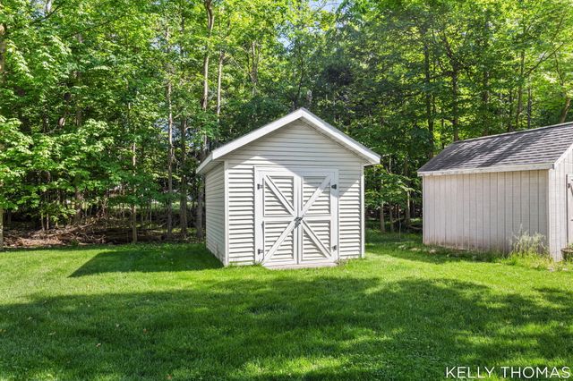 5892 Powderhorn Court Sw, City Of Wyoming, MI 49418