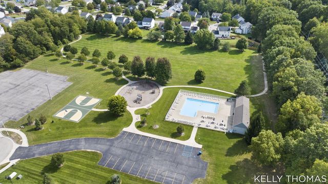 5892 Powderhorn Court Sw, City Of Wyoming, MI 49418