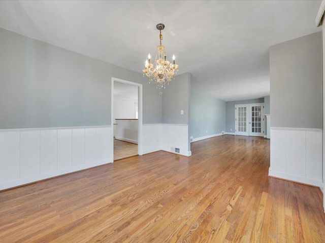 135 Old Furnace RD, Rocky Mount, VA 24151