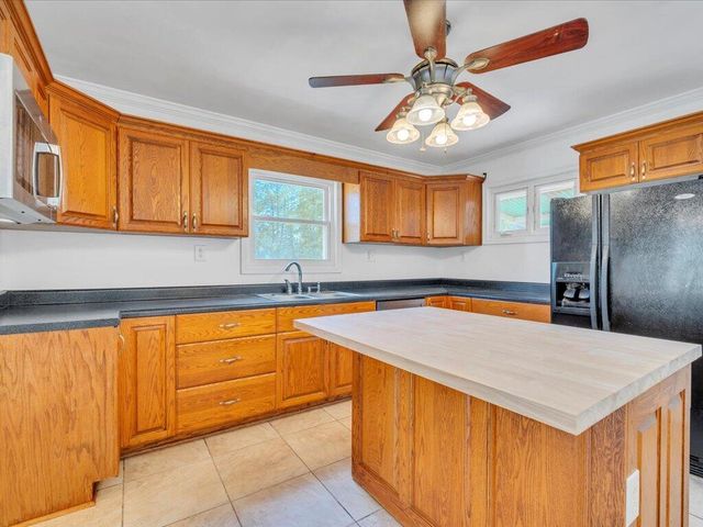 135 Old Furnace RD, Rocky Mount, VA 24151