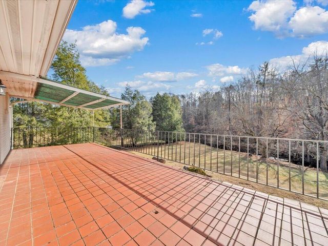 135 Old Furnace RD, Rocky Mount, VA 24151