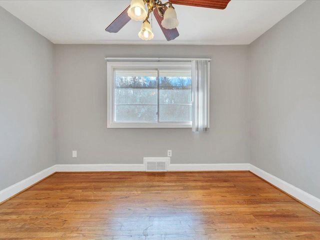 135 Old Furnace RD, Rocky Mount, VA 24151