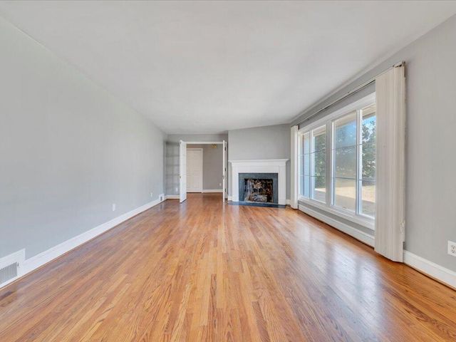 135 Old Furnace RD, Rocky Mount, VA 24151