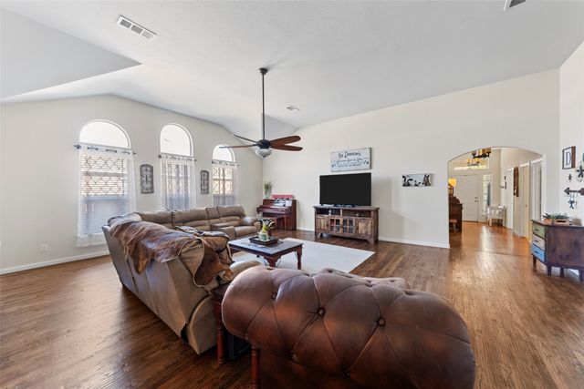 201 Mill Street, Anna, TX 75409