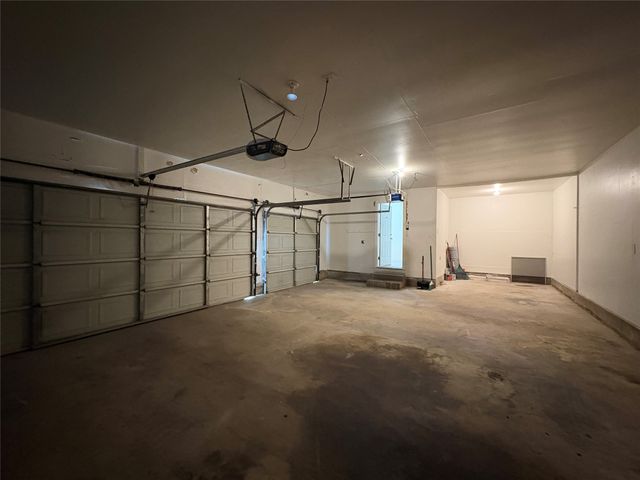 615 Oak Forest Drive, Dallas, TX 75232