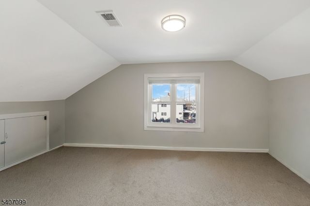 382 E Main St, Somerville Boro, NJ 08876