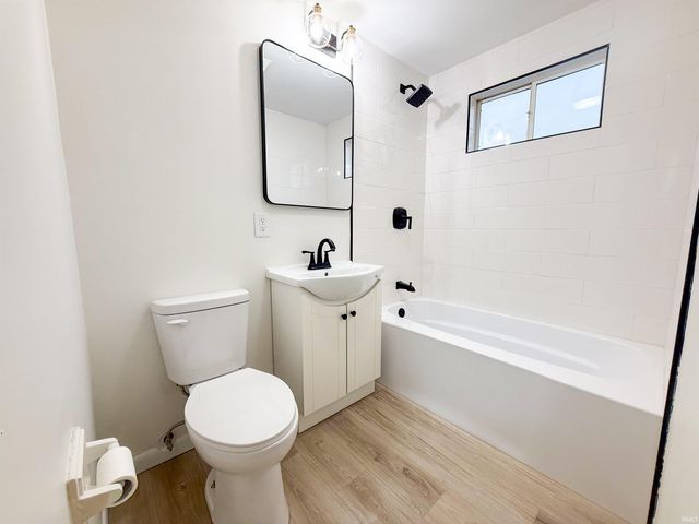 1703 Crestwood Boulevard, South Bend, IN 46635