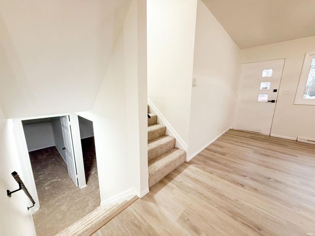 1703 Crestwood Boulevard, South Bend, IN 46635