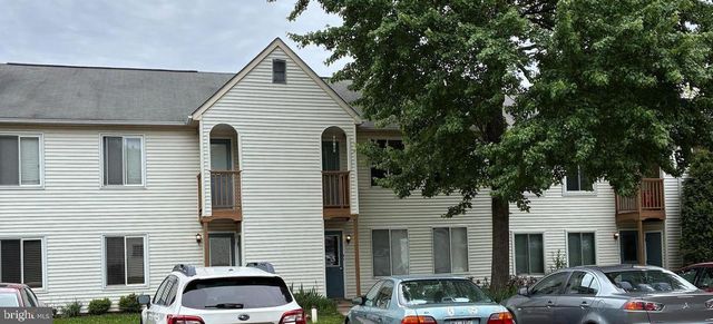 8-A KITTERY CT, Sellersville, PA 18960
