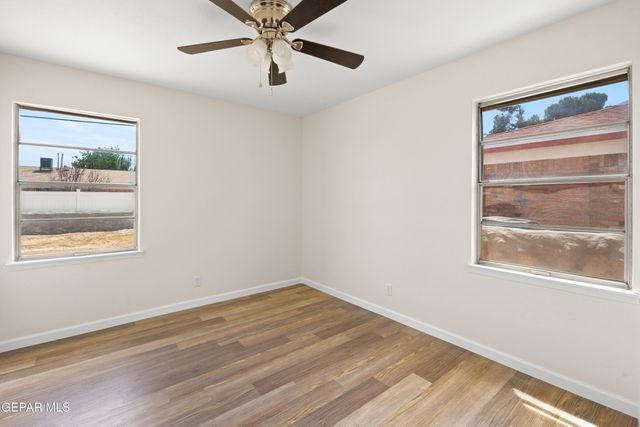 10060 ALCAN Street, El Paso, TX 79924