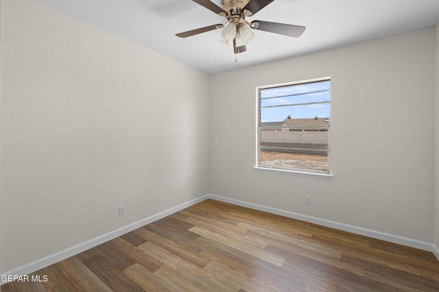 10060 ALCAN Street, El Paso, TX 79924