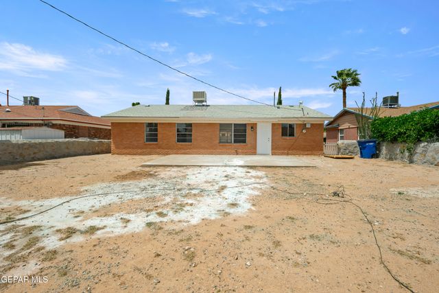 10060 ALCAN Street, El Paso, TX 79924
