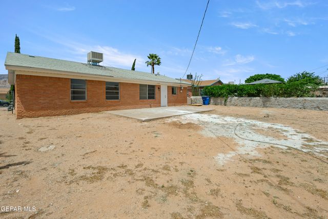 10060 ALCAN Street, El Paso, TX 79924