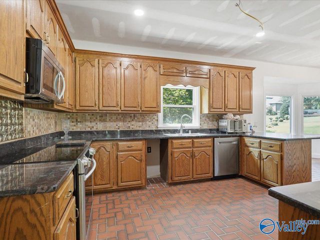 101 Belle Ridge Drive, Madison, AL 35758