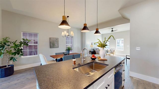 4251 Humphrey Street, St Louis, MO 63116