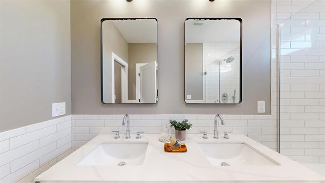 4251 Humphrey Street, St Louis, MO 63116