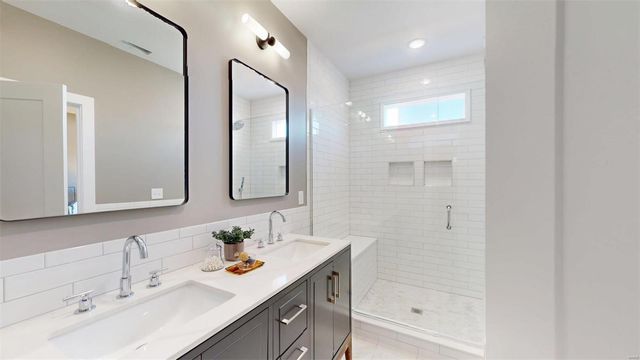 4251 Humphrey Street, St Louis, MO 63116