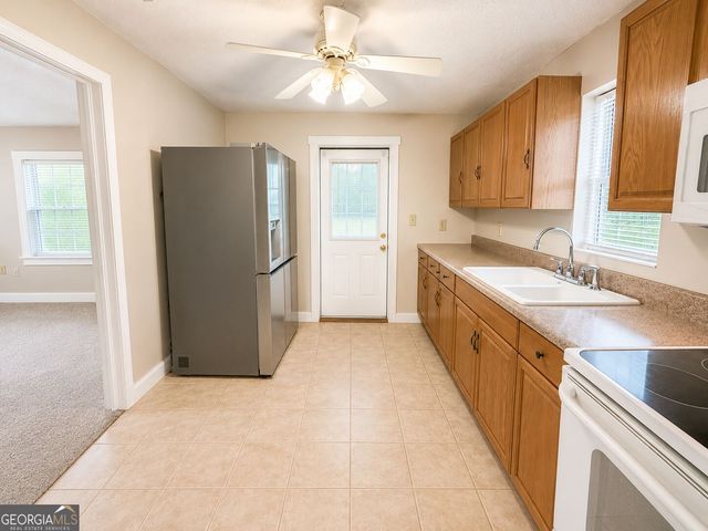 109 Dobbins Mill Rd, Griffin, GA 30223