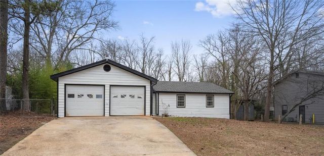 2814 Woodhollow Lane, Jonesboro, GA 30236