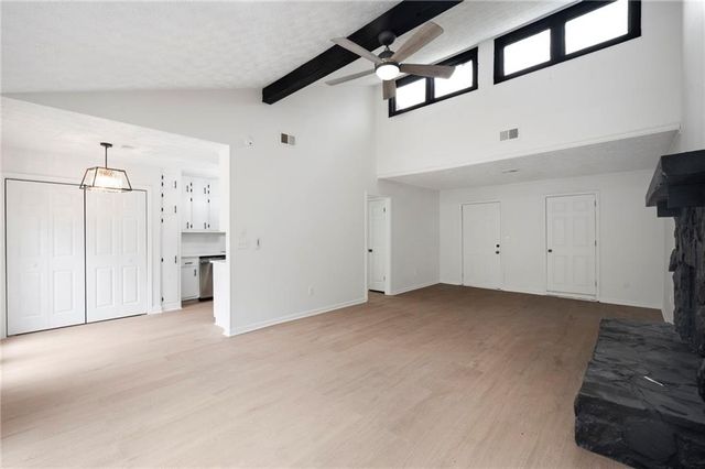 2814 Woodhollow Lane, Jonesboro, GA 30236
