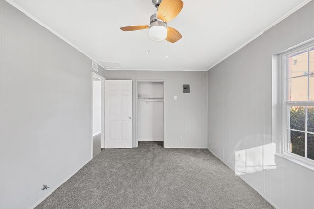 104 E 6th Street, Irving, TX 75060