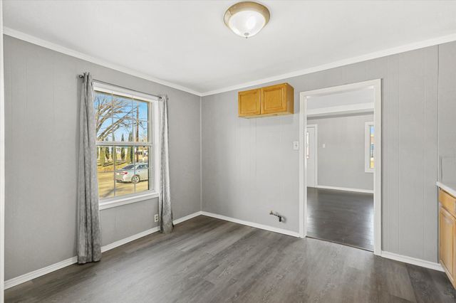 104 E 6th Street, Irving, TX 75060