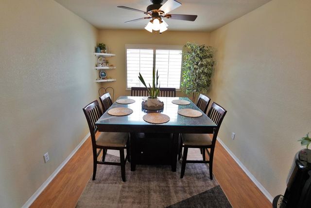 335 Kenwood Drive, Lemoore, CA 93245