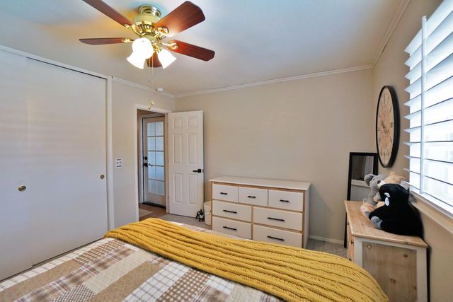 335 Kenwood Drive, Lemoore, CA 93245