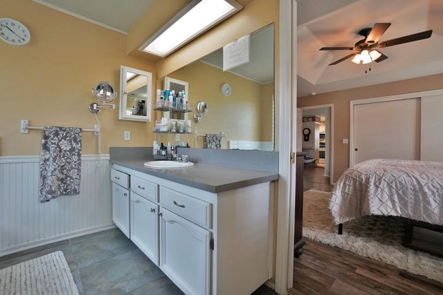 335 Kenwood Drive, Lemoore, CA 93245