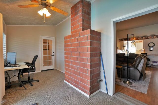 335 Kenwood Drive, Lemoore, CA 93245