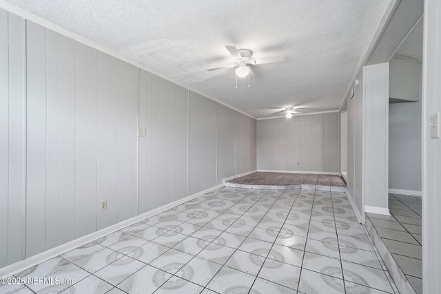 10180 HERNDON Road, Jacksonville, FL 32246