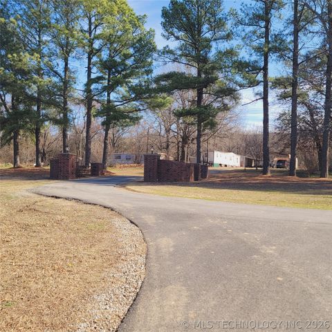 120546 S 4160 Road, Eufaula, OK 74432