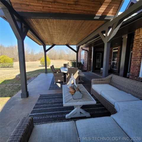 120546 S 4160 Road, Eufaula, OK 74432