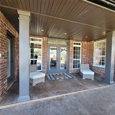 120546 S 4160 Road, Eufaula, OK 74432