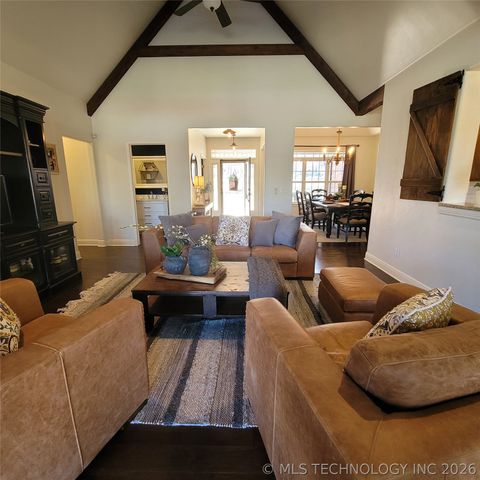 120546 S 4160 Road, Eufaula, OK 74432