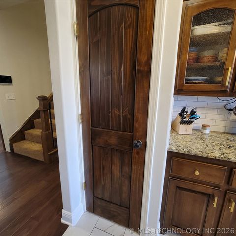 120546 S 4160 Road, Eufaula, OK 74432