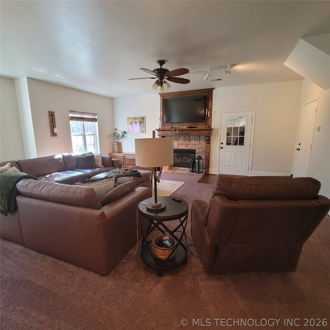 120546 S 4160 Road, Eufaula, OK 74432