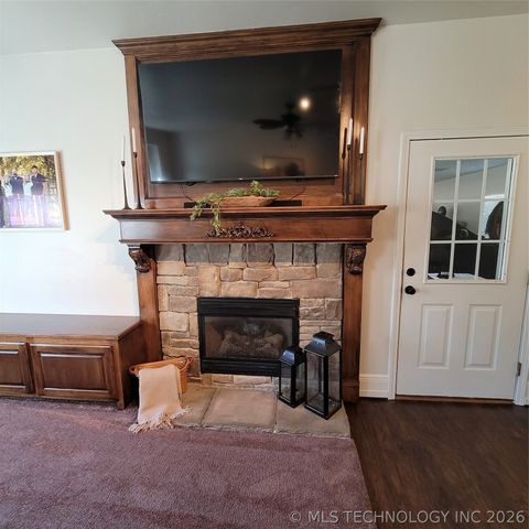 120546 S 4160 Road, Eufaula, OK 74432