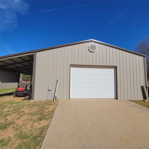 120546 S 4160 Road, Eufaula, OK 74432