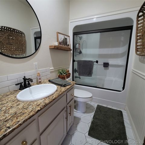 120546 S 4160 Road, Eufaula, OK 74432