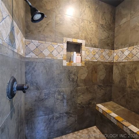 120546 S 4160 Road, Eufaula, OK 74432