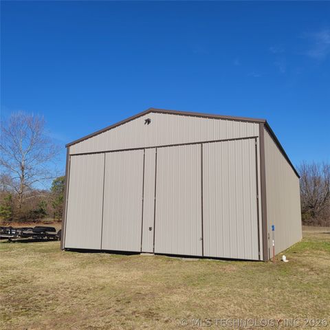 120546 S 4160 Road, Eufaula, OK 74432