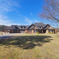 120546 S 4160 Road, Eufaula, OK 74432