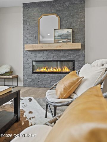 6675 E Gateway Drive, Palmer, AK 99645