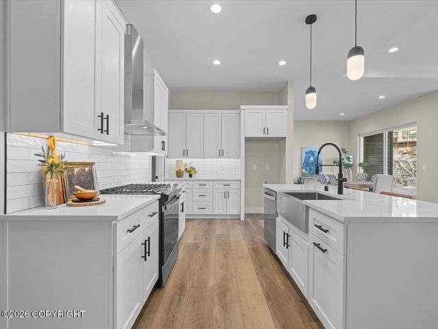 6675 E Gateway Drive, Palmer, AK 99645