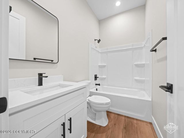 6675 E Gateway Drive, Palmer, AK 99645