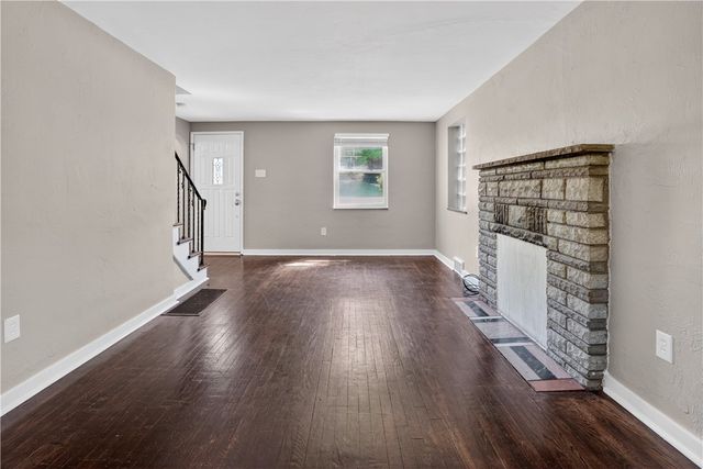 1811 Graham Blvd, Blackridge, PA 15235