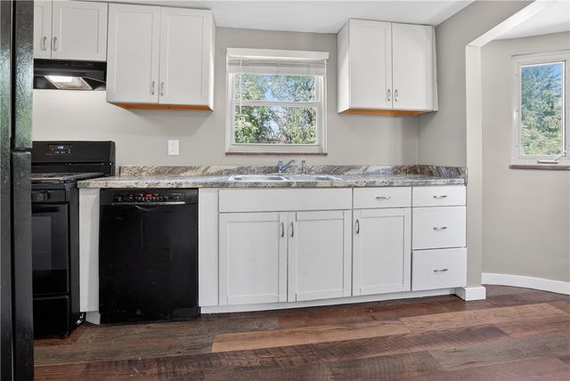 1811 Graham Blvd, Blackridge, PA 15235
